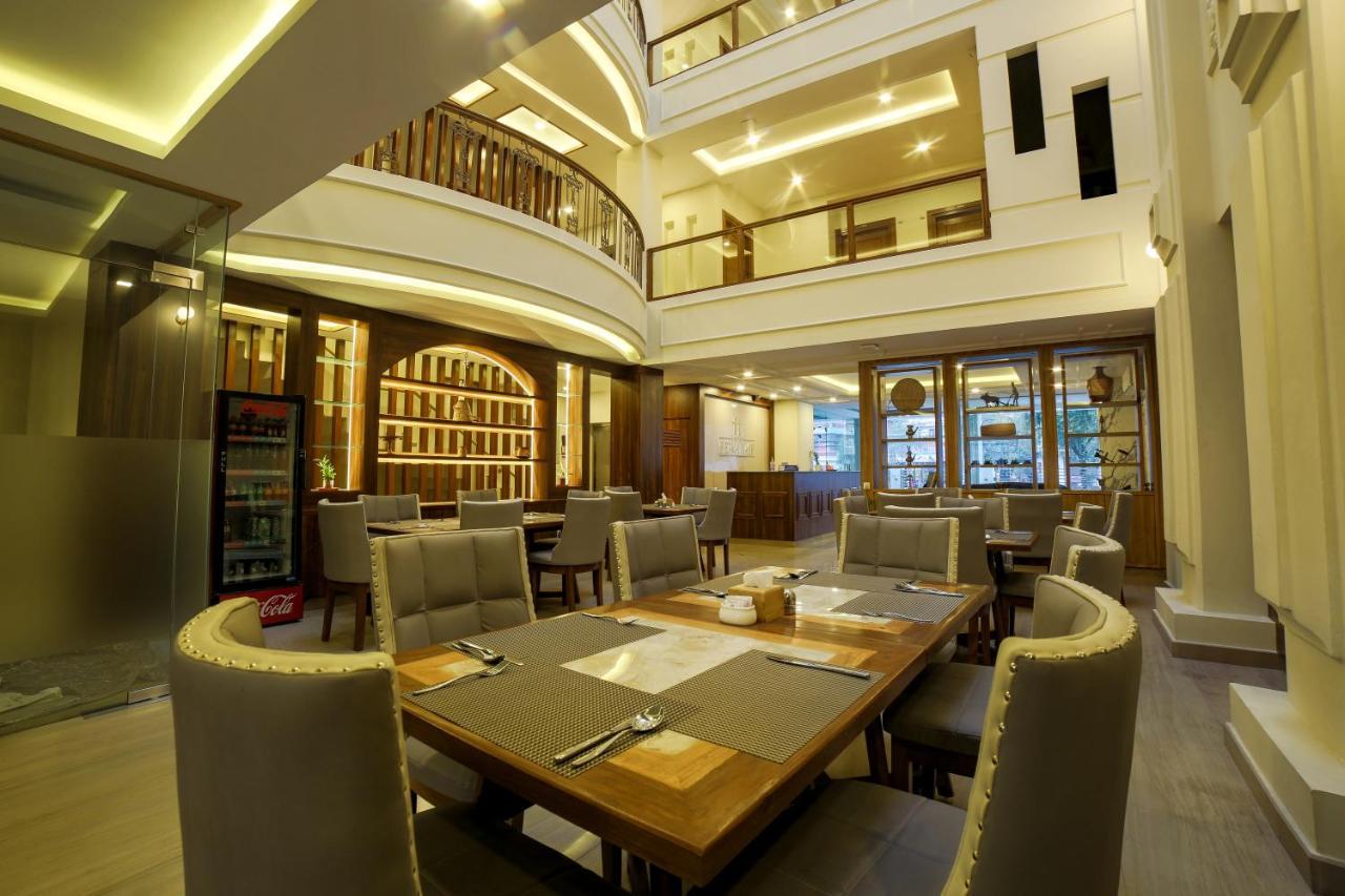 Hotel Fewa Trip Pokhara Extérieur photo