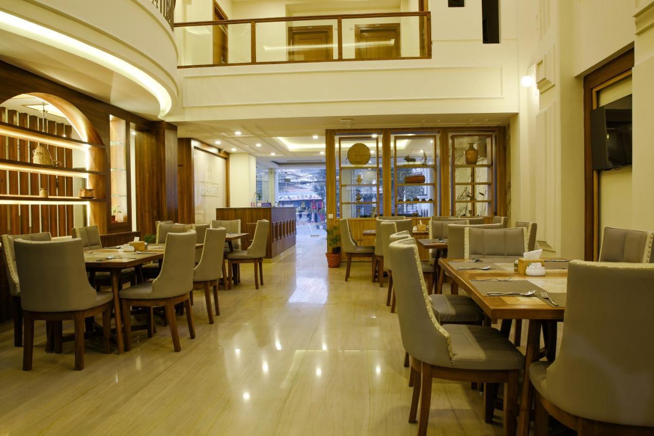 Hotel Fewa Trip Pokhara Extérieur photo