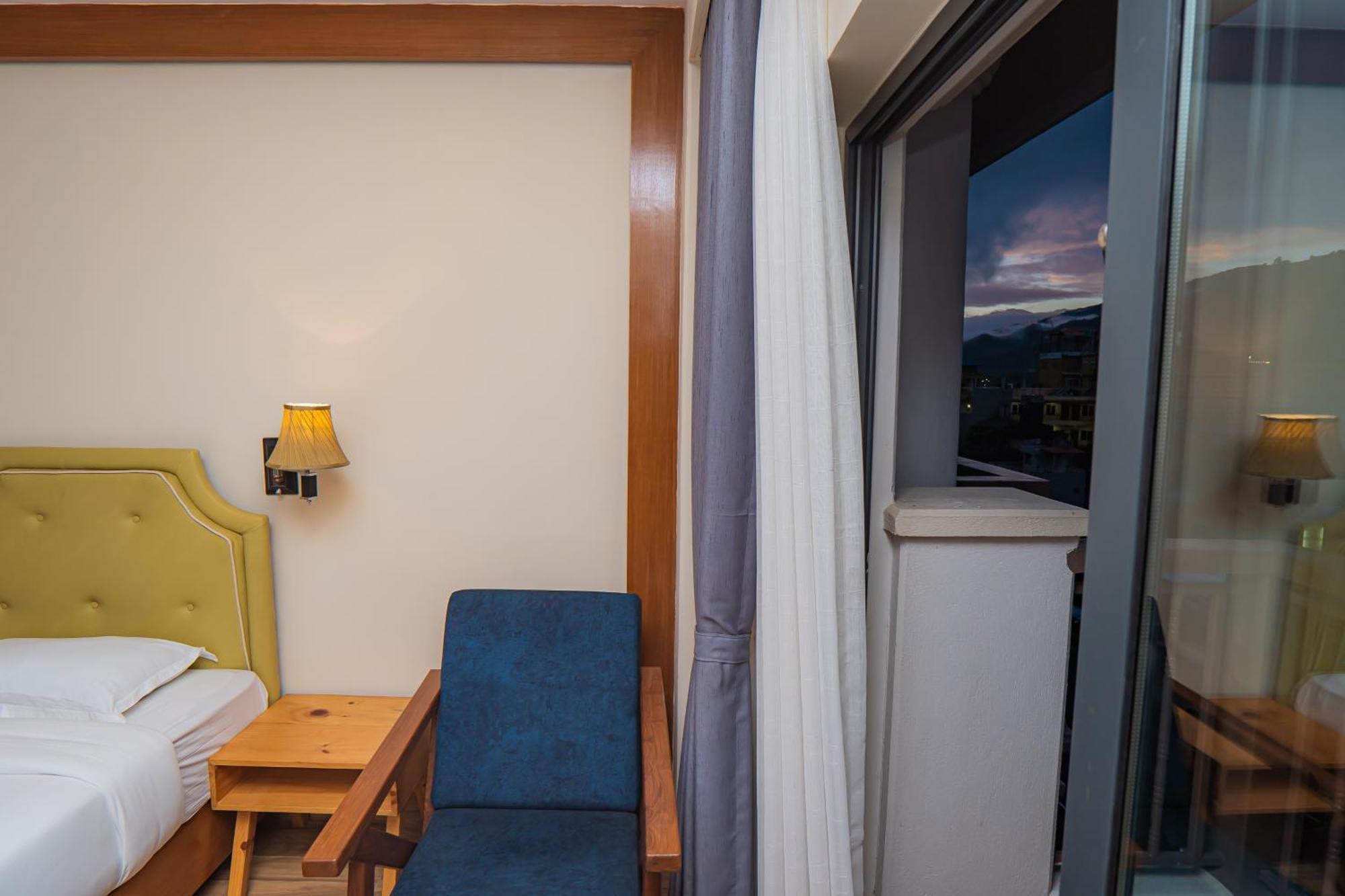 Hotel Fewa Trip Pokhara Extérieur photo