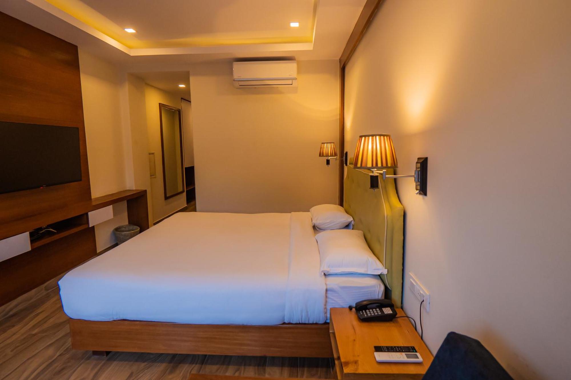 Hotel Fewa Trip Pokhara Extérieur photo